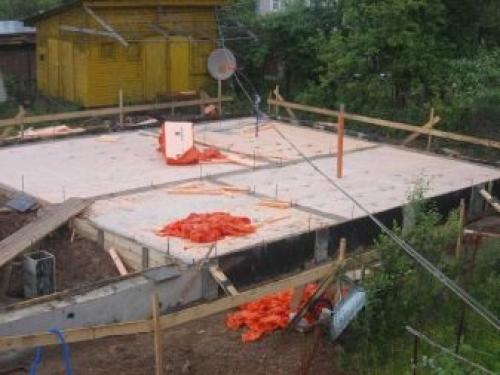 Фундамент из жби плит. Плюсы и минусы 01 Фундамент из жби плит. Плюсы и минусы 01