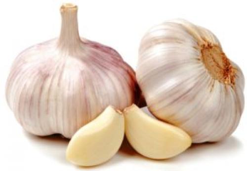 Почему после чеснока хочется спать. Чеснок спасает от бессонницы и другие свойства чеснока