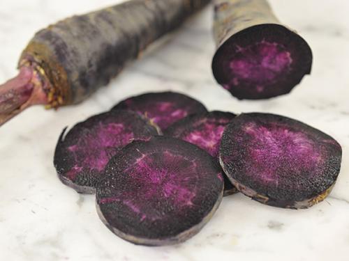 Цветная морковь. Морковь цветастая, удивлять гораздая