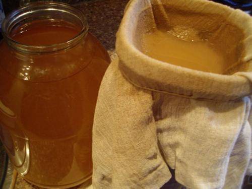 Как приготовить домашнее вино из яблочного сока: пошаговый рецепт