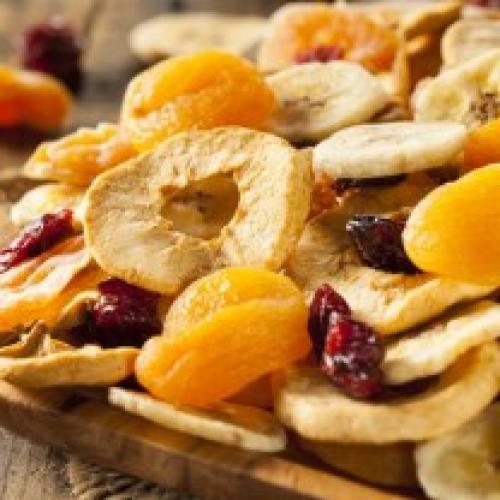 Сушка яблок в сушилке изидри. Сушеные яблоки