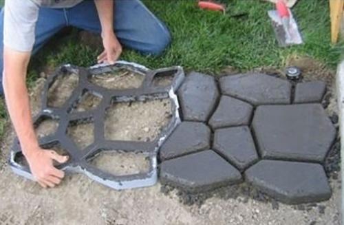 Форма для заливки садовых дорожек 04