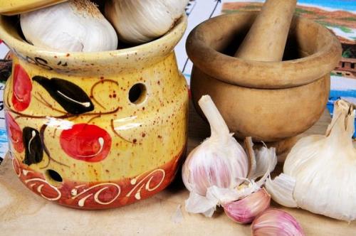 Как хранить перекрученный чеснок. Необычные заготовки и приправы из чеснока