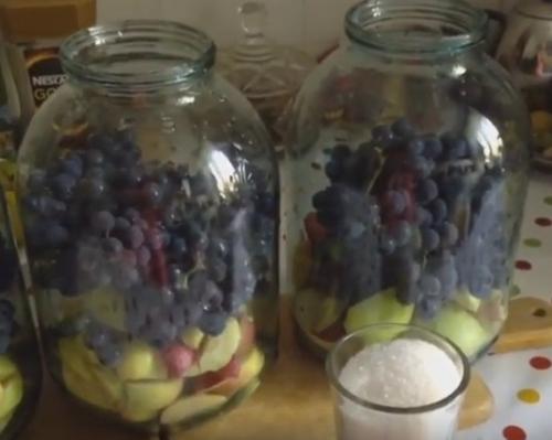 Виноград на зиму рецепты. Компот из винограда и яблок на зиму простой рецепт без стерилизации на 3 литровую банку