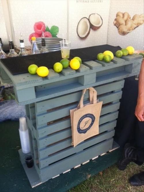 Паллеты на даче 08