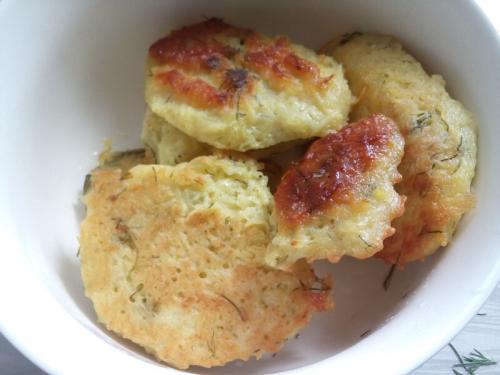 Мелкий картофель под смородину. Подкормка смородины крахмалом. Картофелем