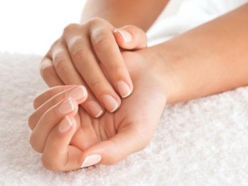 Как отмыть потрескавшиеся руки. Потрескавшиеся руки. Десять способов лечения