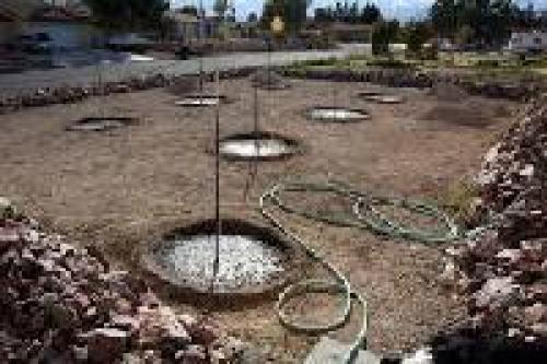 Когда поливать яблони летом. Когда поливать яблони? 03 Когда поливать яблони летом. Когда поливать яблони? 03