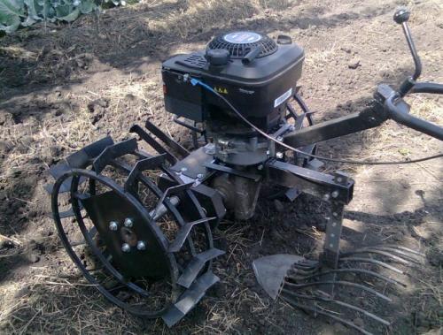 Картофелекопалка для мотоблока. Веерная картофелекопалка для мотоблока