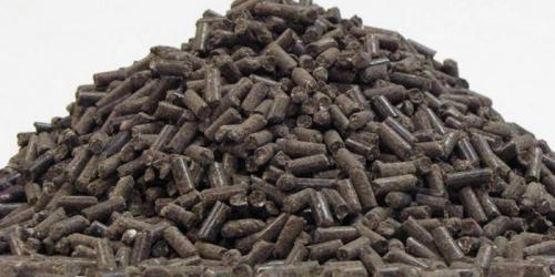 Как развести сухой куриный помет для удобрения. Как разводить куриный помет для подкормки растений