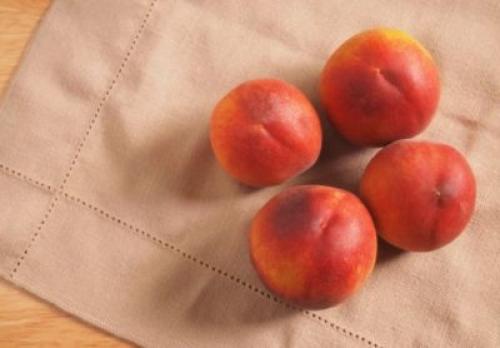 Как дозреть персики. Как сделать так чтобы персики быстрее дозрели дома?