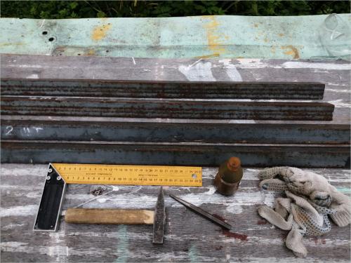 Шпалера для малины из дерева. Шпалера для малины своими руками. Част. Делаю простые опоры из уголка.