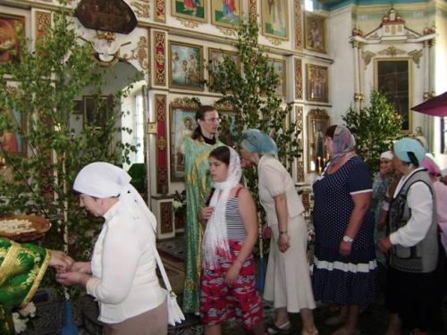 Можно ли на Троицу работать в огороде ответ священника. Можно ли работать в Троицу: ответ священника 03 Можно ли на Троицу работать в огороде ответ священника. Можно ли работать в Троицу: ответ священника 03