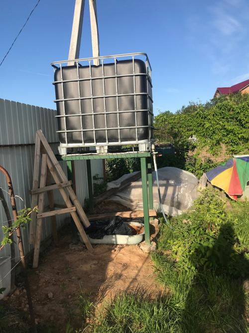 Как поднять еврокуб на высоту. Стойка для еврокуба