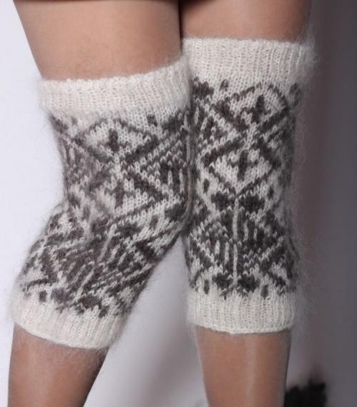 Теплые наколенники своими руками. Как связать наколенники из шерсти спицами?