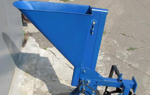 Чеснокосажалка для мотоблока своими руками. Особенности чеснокосажалки