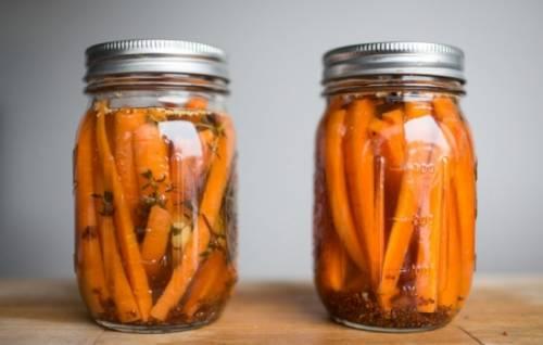 Как хранить морковь на балконе зимой. Способы хранения моркови