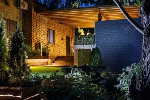 Шикарный задний двор 05