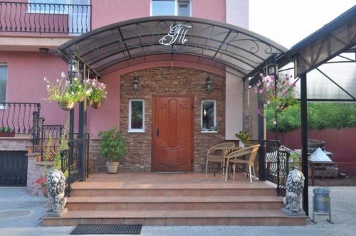 Красивое крыльцо 01