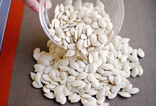 Тыквенные семечки надо мыть. Надо мыть тыквенные семечки