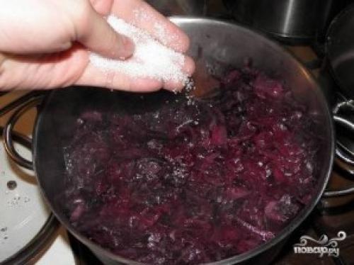 Тушеная краснокочанная капуста по-чешски. Тушеная красная капуста по-чешски