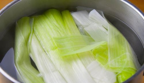Лук порей впрок. Пошаговые рецепты заготовок лука порей на зиму