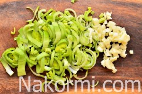 Суп из брокколи и цветной капусты с сыром. Приготовление