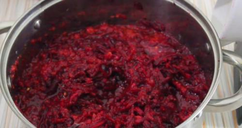 Сырая тертая свекла на зиму. Заправка для борща из свеклы на зиму без уксуса и стерилизации