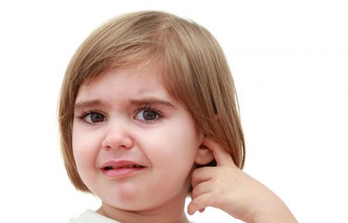 Можно ли капать в уши борную кислоту. Борный спирт и борная кислота – в чем различие? 02