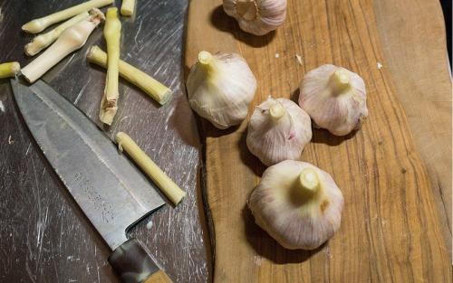 Заморозка чеснока на зиму. Как заморозить чеснок