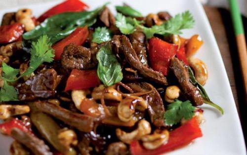 Куда добавлять базилик. Свойства и применение базилика в кулинарии 07 Куда добавлять базилик. Свойства и применение базилика в кулинарии 07