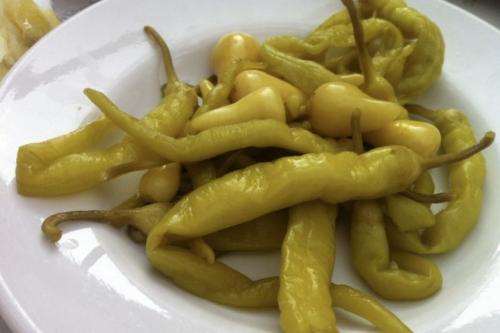 Перец горький соленый на зиму простой рецепт. Как засолить горький перец: лучшие рецепты с пошаговым приготовлением