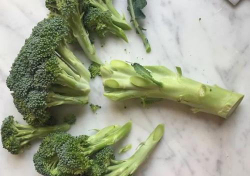 Брокколи и цветная капуста рецепт на сковороде. Как приготовить капусту брокколи на сковороде — быстро и вкусно