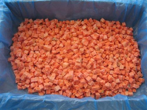 Как хранить морковь в глине. Способы