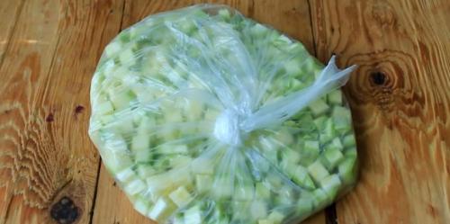 Кабачки на зиму полуфабрикат.  Замороженные кабачки