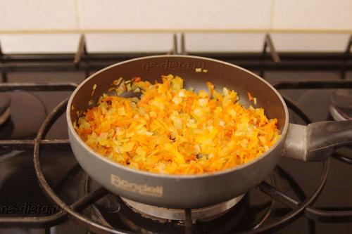 Тушеная пекинская капуста с кабачком. Как приготовить рагу из капусты и кабачков — рецепт постного овощного рагу с кабачками и капустой с пошаговыми фото