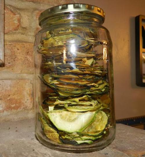 Вяленые кабачки в домашних условиях. Рецепт приготовления с пошаговыми фото вяленых кабачков в духовке на зиму в домашних условиях 07