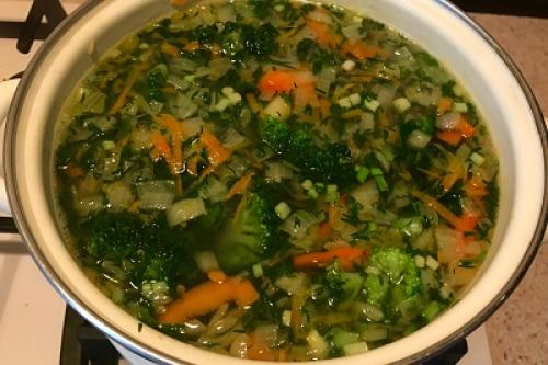 Постный суп пюре из брокколи и цветной капусты. Суп из брокколи диетический и постный