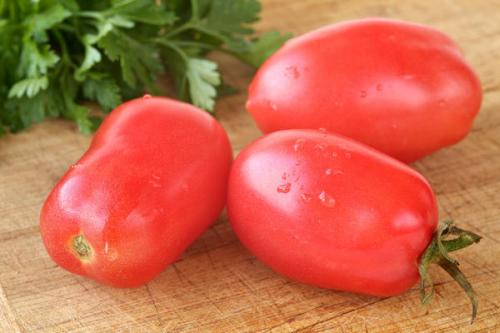 Малиновое чудо томат описание. Крупноплодные розовые томаты