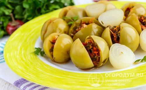 Соленые зеленые помидоры с чесноком. Зеленые помидоры «сухого» засола, фаршированные пряностями