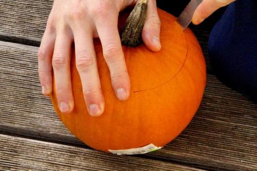 Поделки из тыквы на Хэллоуин. Тыква на Хэллоуин