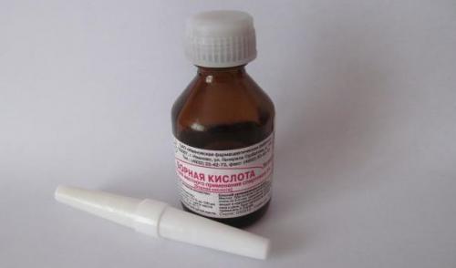 Борная кислота турунды в ухо. Борный спирт в ухо: показания и особенности применения