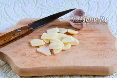 Сколько бланшировать перец. Рецепт 4: перец маринованный сладкий с маслом и чесноком