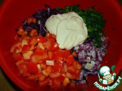 Салат из красной капусты с майонезом. Салат из краснокочанной капусты Любимый