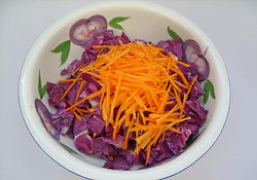 Салат из краснокочанной капусты по-корейски — кулинарный рецепт с фото.