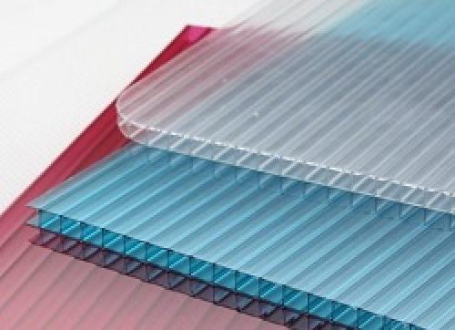 Какой плотности поликарбонат лучше для теплицы. Факторы, которые влияют на плотность