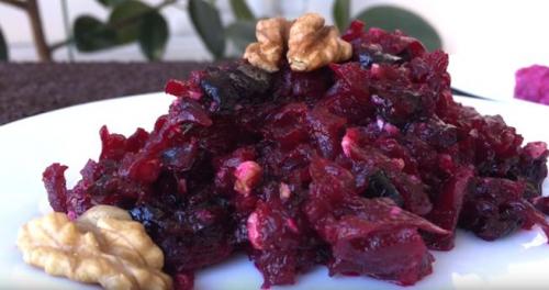 Свекла в сыром виде рецепты. Как приготовить полезный и вкусный салат из свежей свеклы — топ 5 домашних рецептов