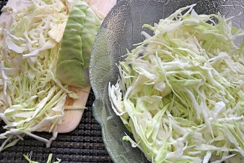 Квашеная капуста с медом и яблоками. Как я капусту с яблоками квашу, классический рецепт (в собственном соку). Оказывается, все просто! Как приготовить + 5 хитростей