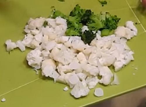 Брокколи и цветная капуста с яйцом. Простой и вкусный салат из цветной капусты и брокколи