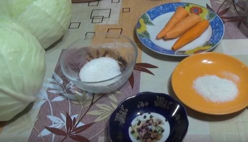 Квашеная капуста рецепт быстрого приготовления. Квашеная капуста в банке с рассолом — рецепт быстрого приготовления (за 3 дня)